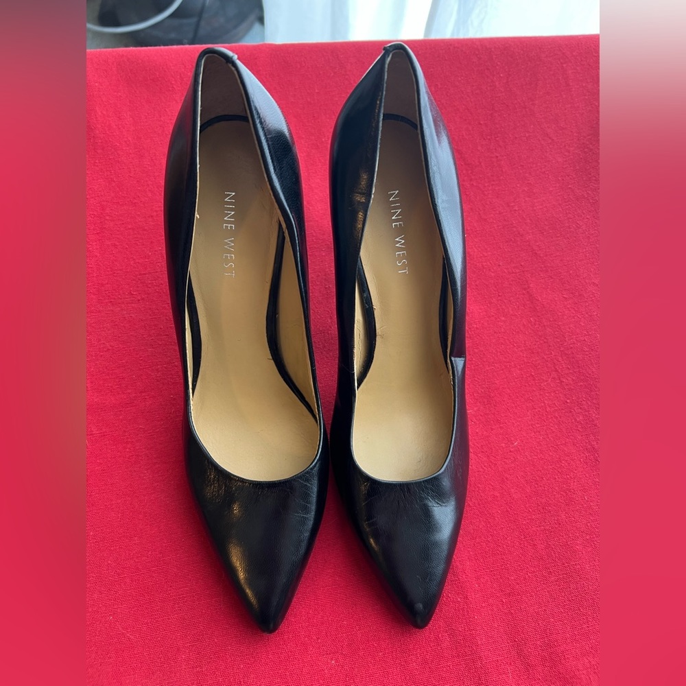 Nine West Women’s Pumps.  Size 7.5.